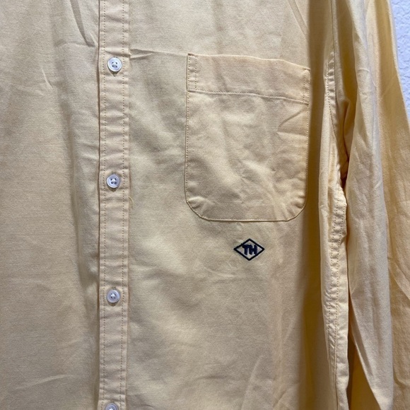Tommy Hilfiger Men Yellow Long Sleeve Button Front Shirt - Picture 9 of 10